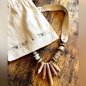Authentic and like new Twine & Twig necklace.